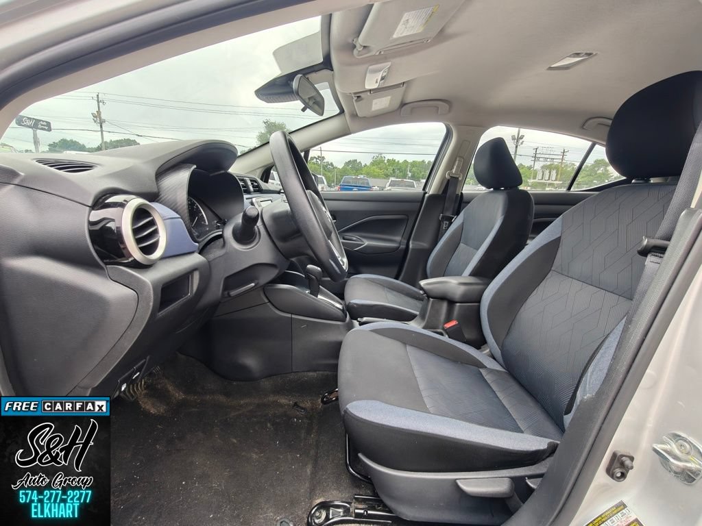 Used 2023 Nissan Versa SV FWD image 18