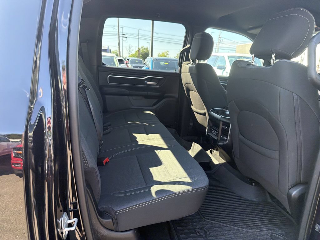Used 2023 RAM 1500 Big Horn AWD/4WD image 17