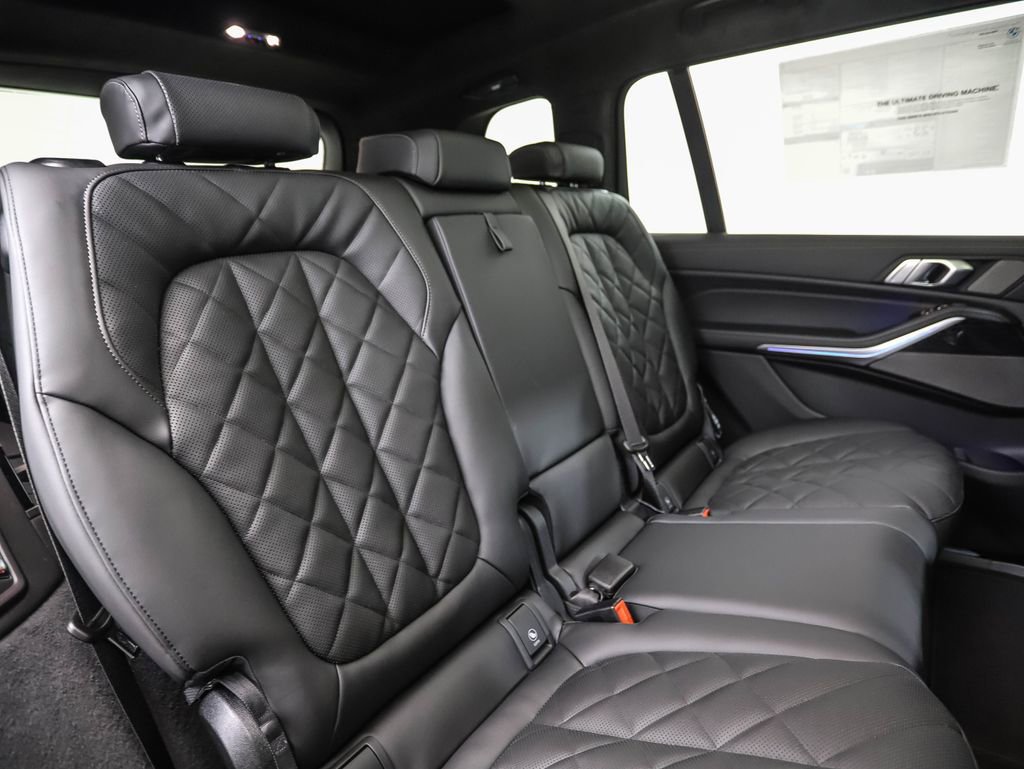 New 2026 BMW X7 xDrive40i image 29