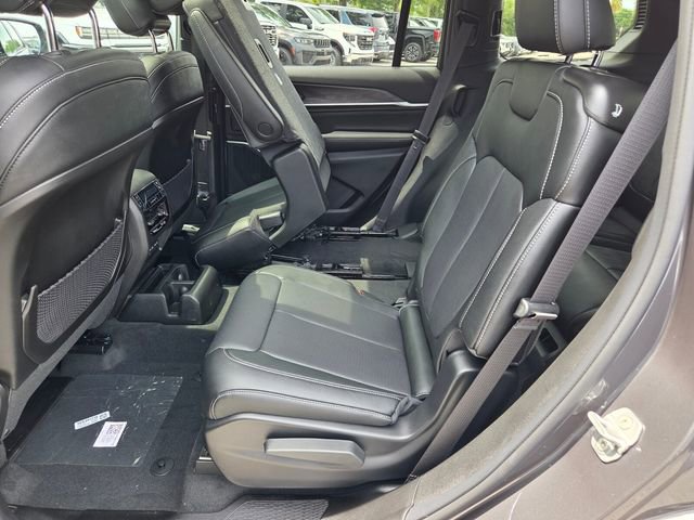 New 2026 Jeep Grand Cherokee L Limited AWD/4WD image 7