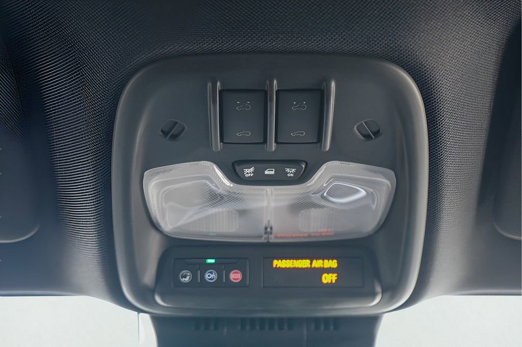 New 2026 GMC Canyon Denali image 24