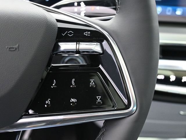 New 2025 Cadillac Lyriq Sport image 26