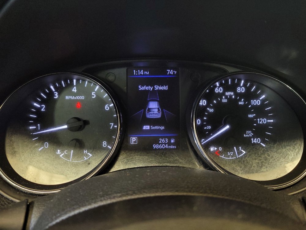 Used 2018 Nissan Rogue SV AWD/4WD image 23