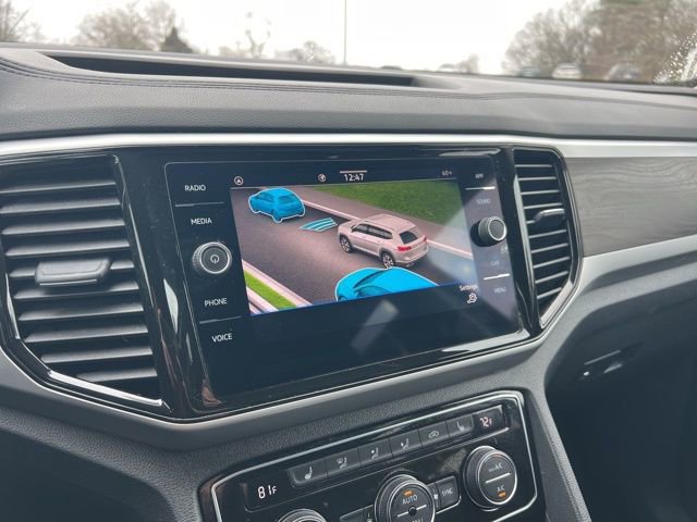 Used 2023 Volkswagen Atlas SE image 16