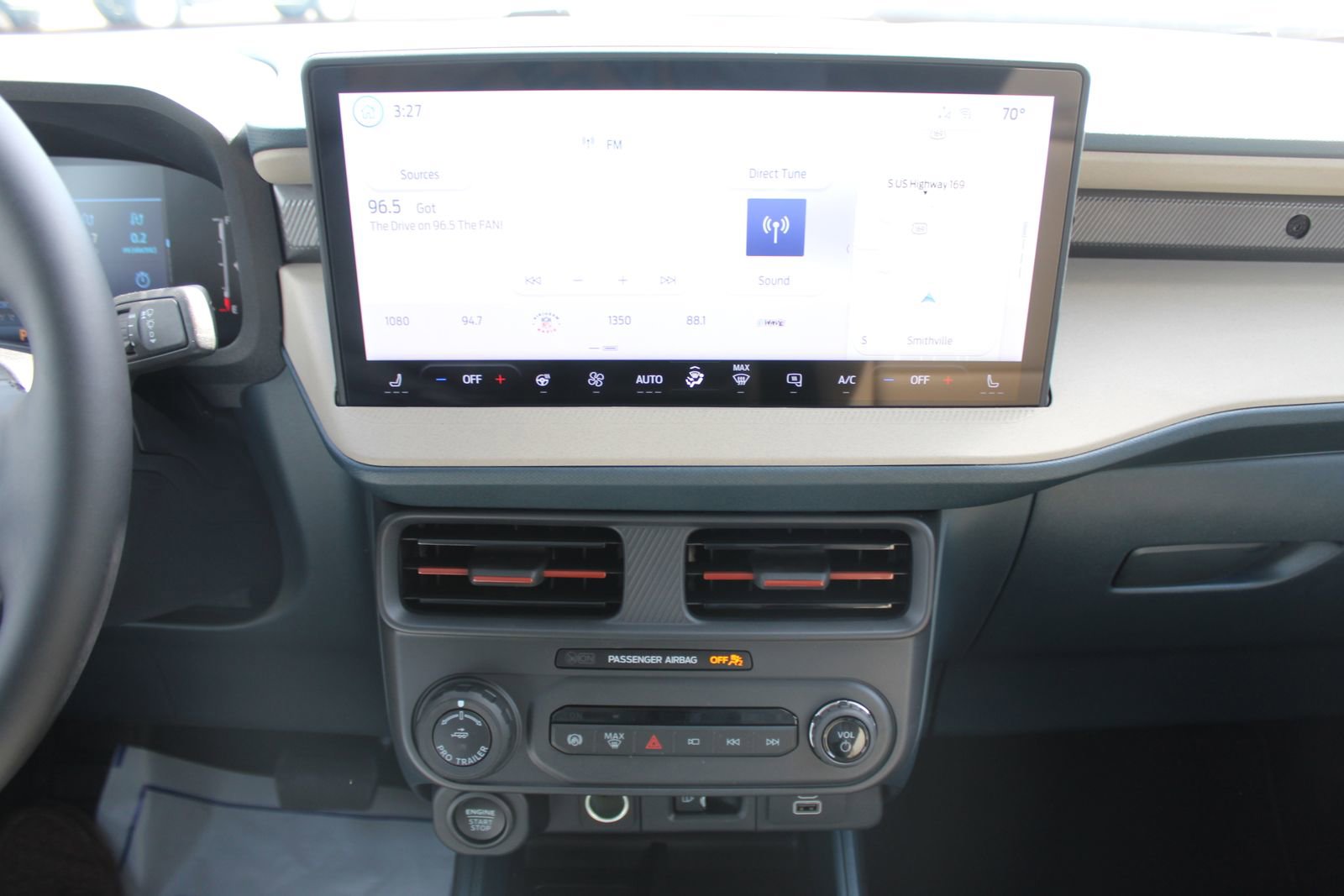 New 2026 Ford Maverick Lariat w/ 4K Tow Package AWD/4WD image 42