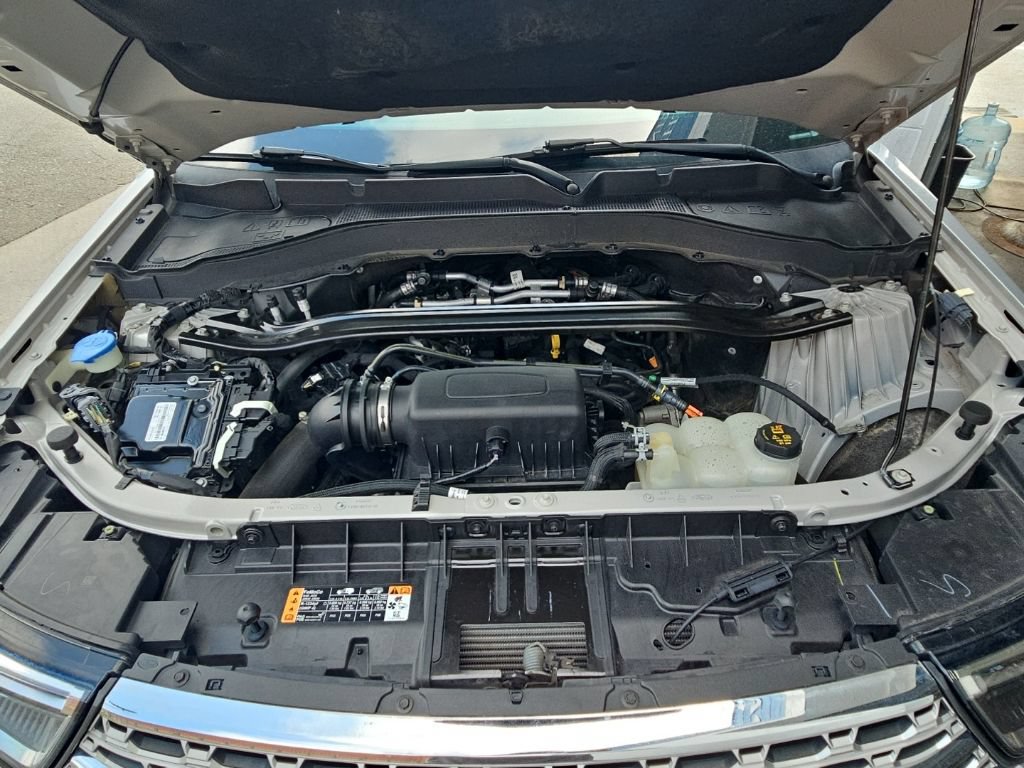 Used 2022 Ford Explorer Limited w/ Equipment Group 301A RWD image 41