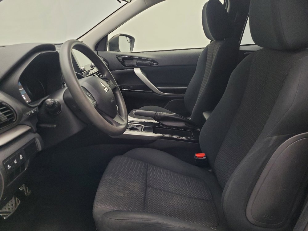 Used 2022 Mitsubishi Eclipse Cross LE image 17