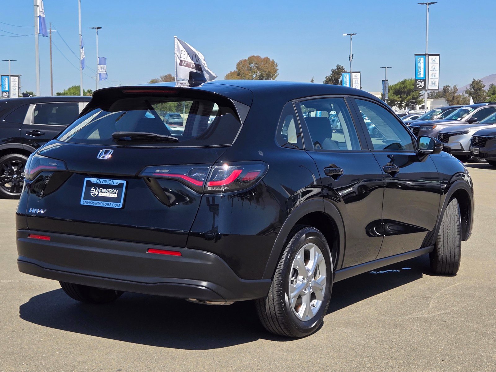 Certified 2024 Honda HR-V LX image 7
