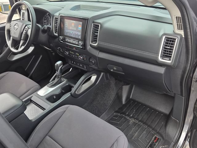 Used 2022 Nissan Frontier SV AWD/4WD image 18