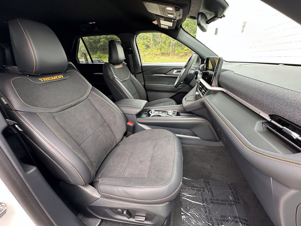 New 2027 Ford Explorer Tremor w/ Tremor Convenience Package AWD/4WD image 23