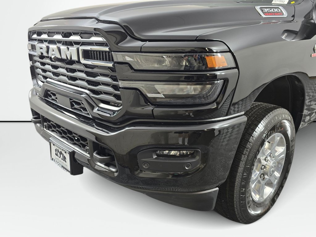 New 2026 RAM 3500 Big Horn AWD/4WD image 12