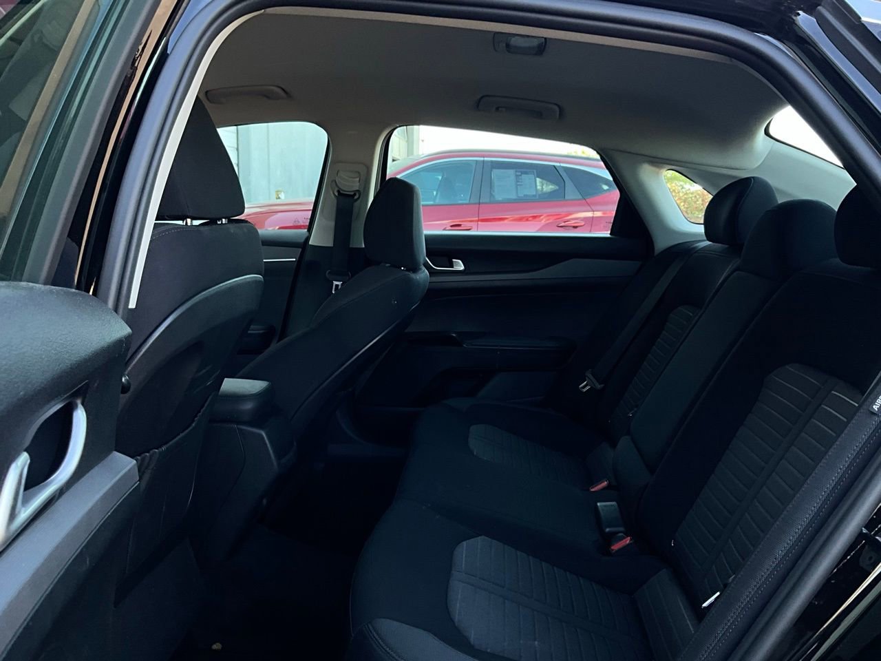 Used 2025 Kia K5 LXS image 11