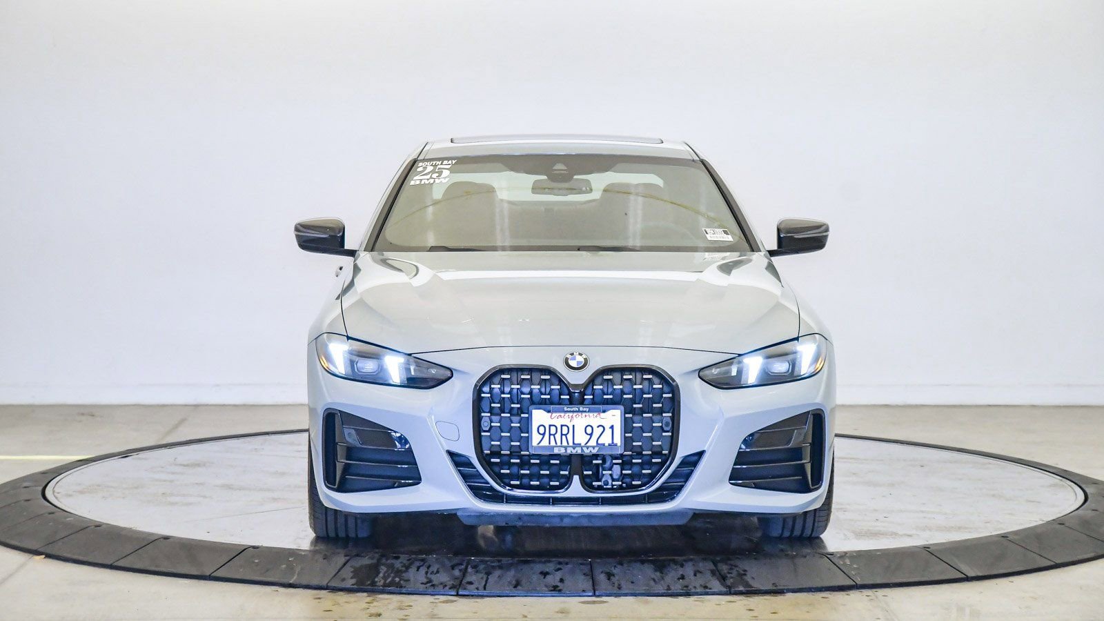 Used 2025 BMW 430i Coupe w/ M Sport Package image 7