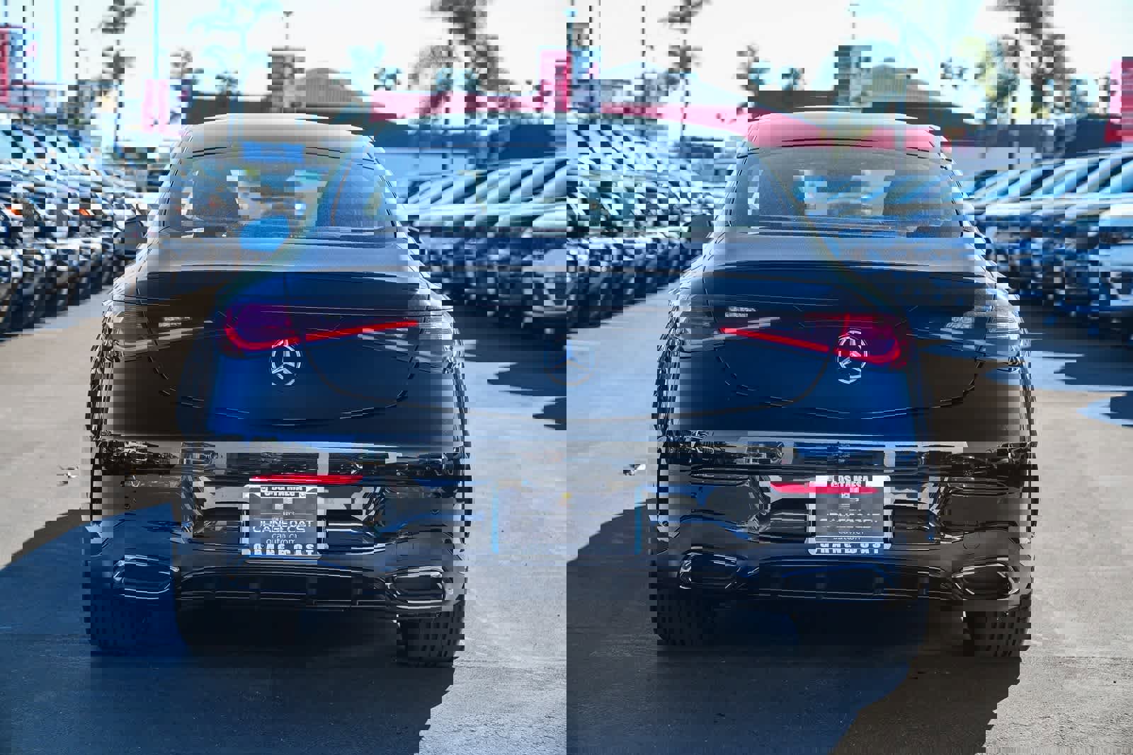 Used 2025 Mercedes-Benz CLE 300 4MATIC Coupe image 5