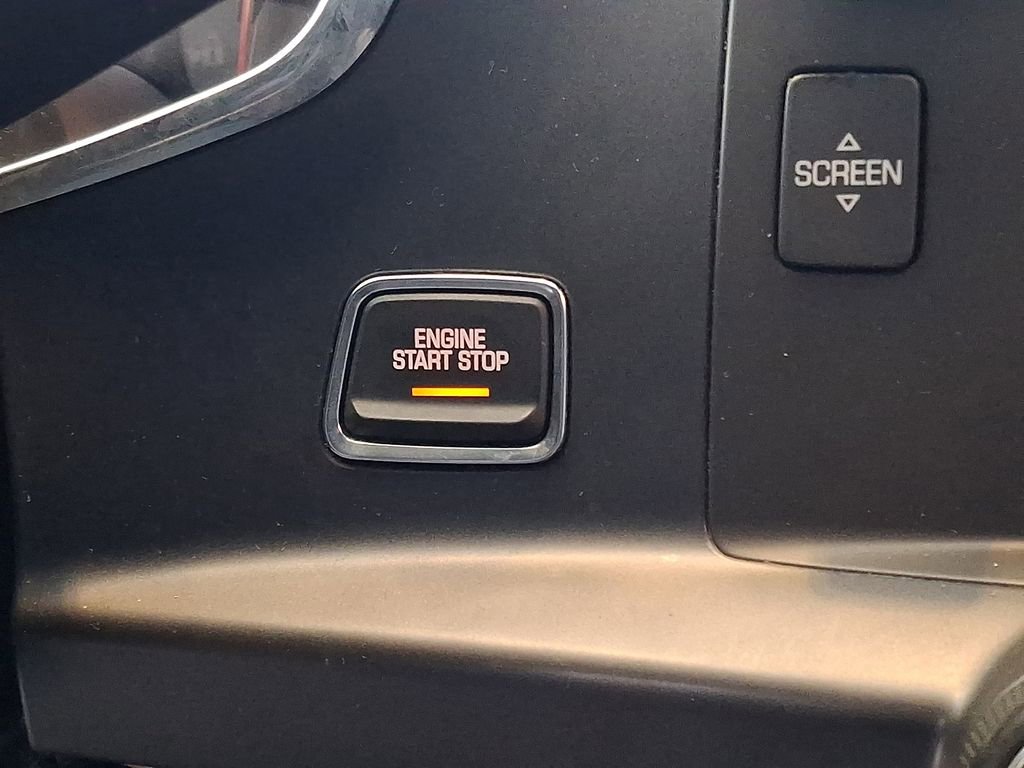 Used 2015 Chevrolet Corvette Stingray Coupe w/ 2LT Preferred Equipment Group image 20