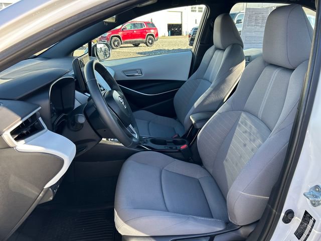 Used 2025 Toyota Corolla SE image 16
