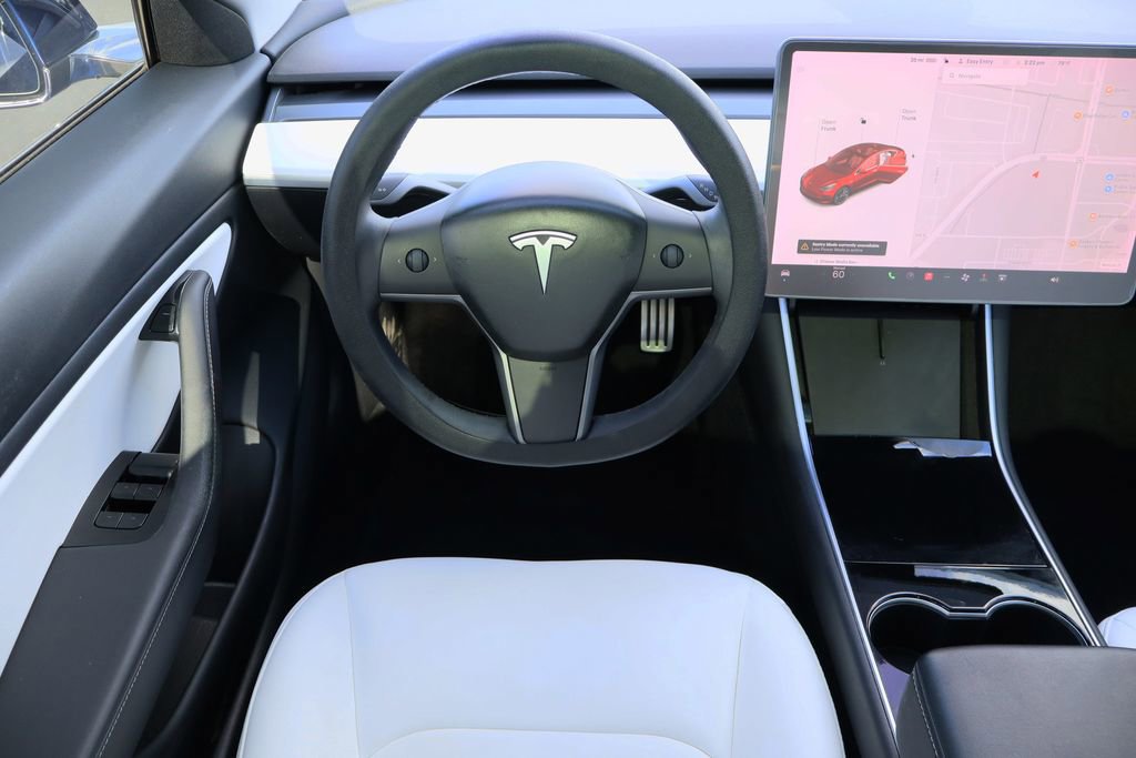 Used 2020 Tesla Model 3 Performance image 19