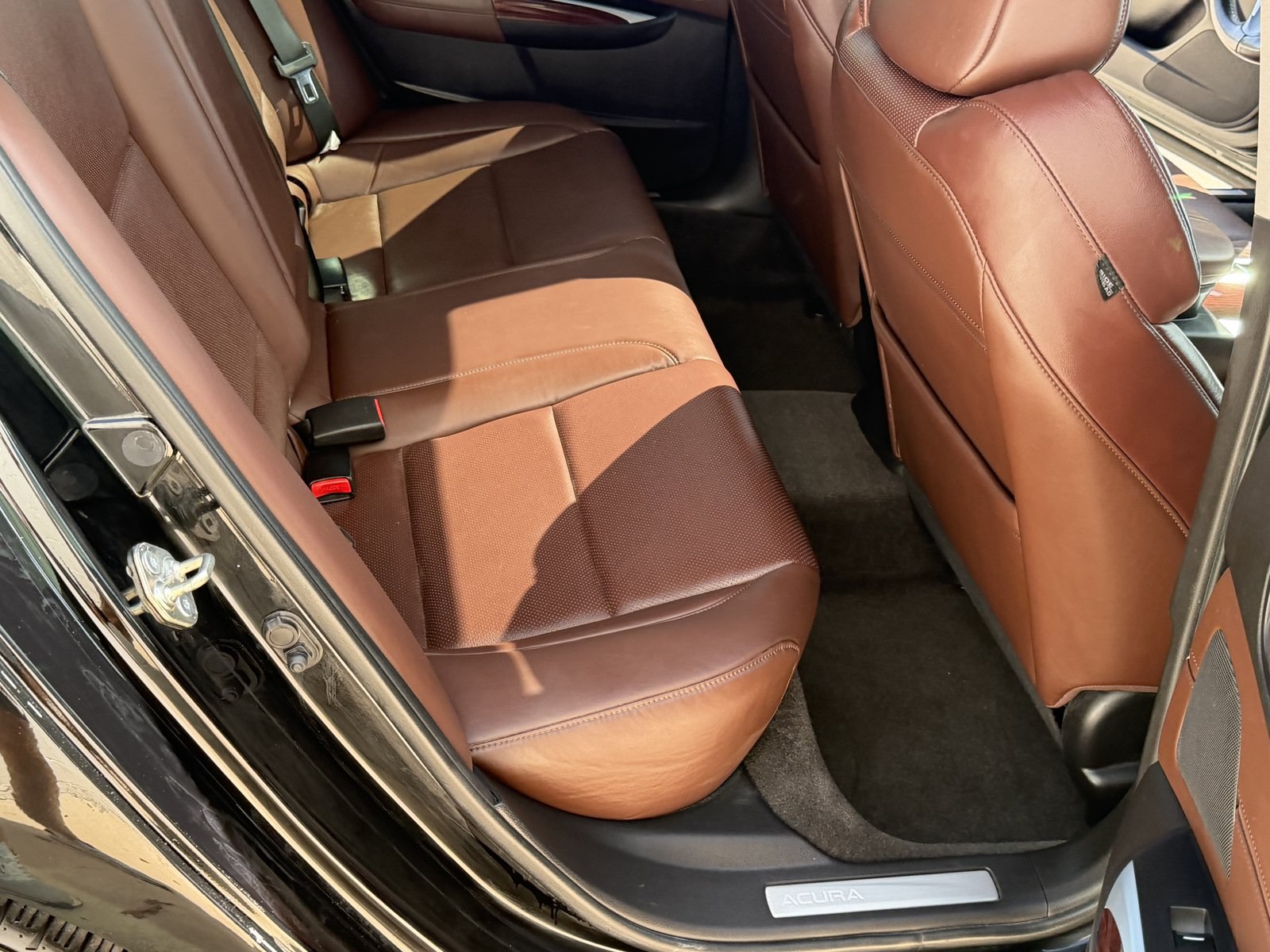 Used 2015 Acura TLX w/ Technology Package FWD image 30