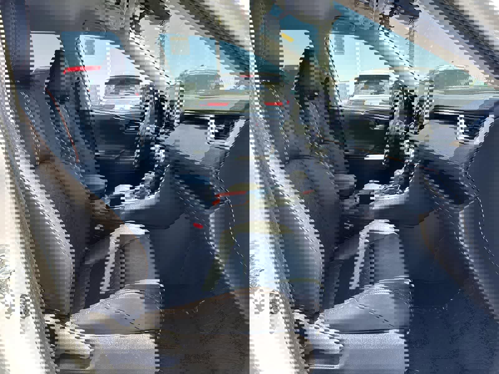 Used 2023 Toyota RAV4 Adventure image 37