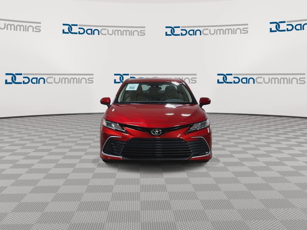 Used 2023 Toyota Camry LE FWD image 4
