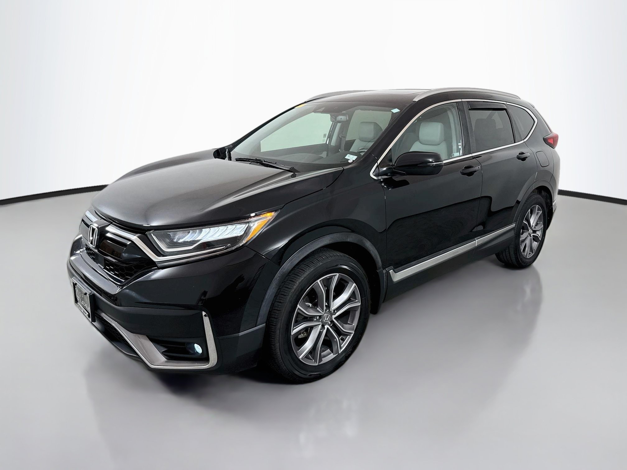 Used 2020 Honda CR-V Touring image 3