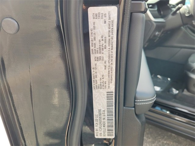 Used 2025 Jeep Grand Cherokee Altitude image 18