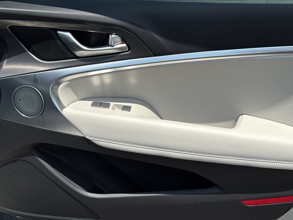 New 2026 Genesis G70 3.3T Sport Prestige RWD image 16