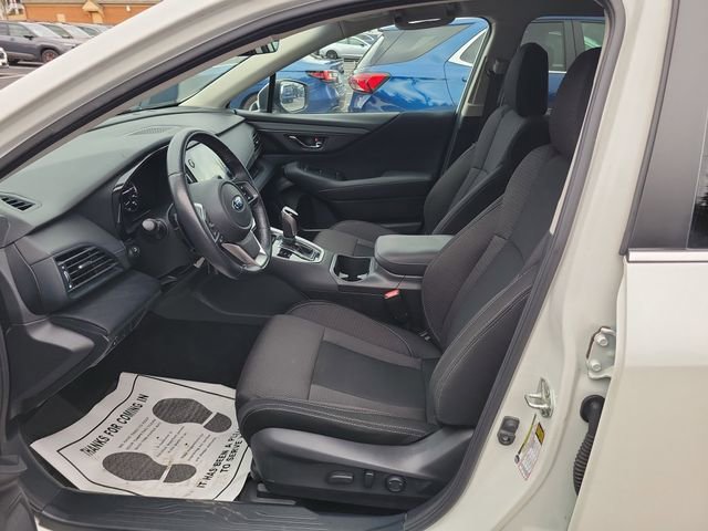 Used 2022 Subaru Outback Premium image 13