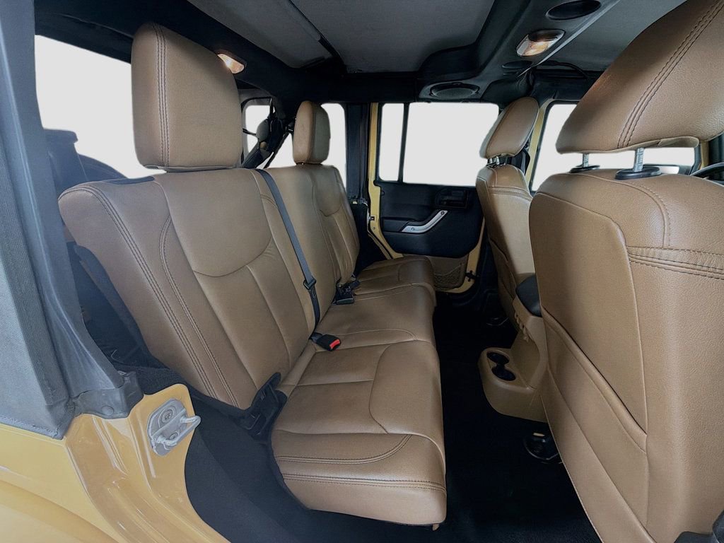 Used 2013 Jeep Wrangler Unlimited Sahara w/ Connectivity Group image 26