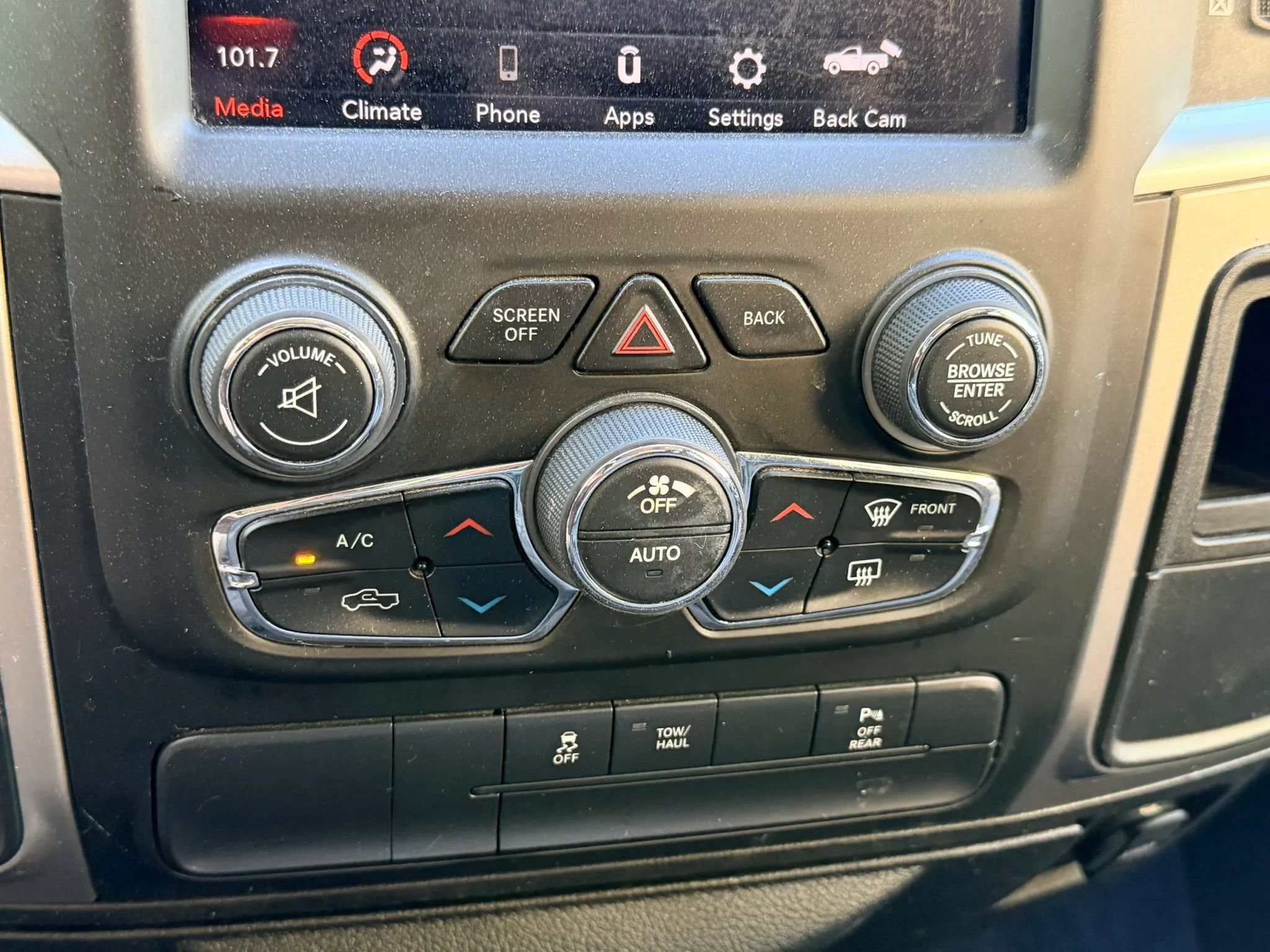 Used 2020 RAM 1500 Classic Warlock w/ Electronics Group RWD image 14