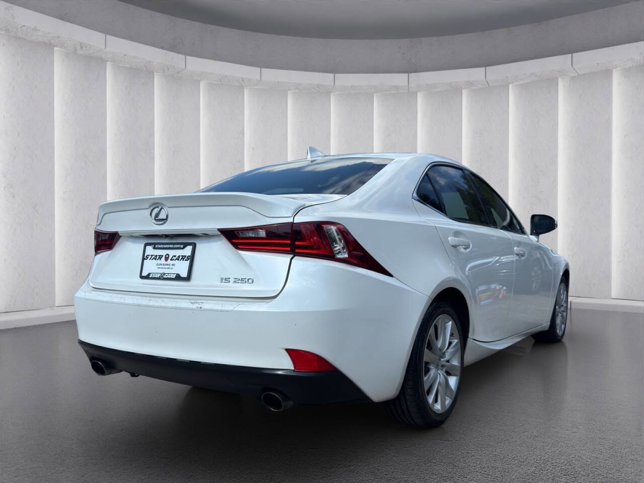 Used 2015 Lexus IS 200t image 5