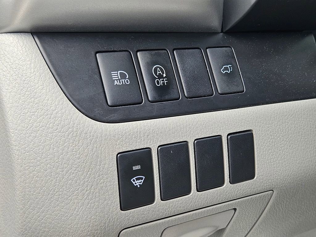 Used 2019 Toyota Highlander XLE FWD image 20