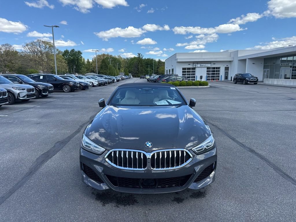 Used 2022 BMW 840i xDrive Convertible AWD/4WD image 2