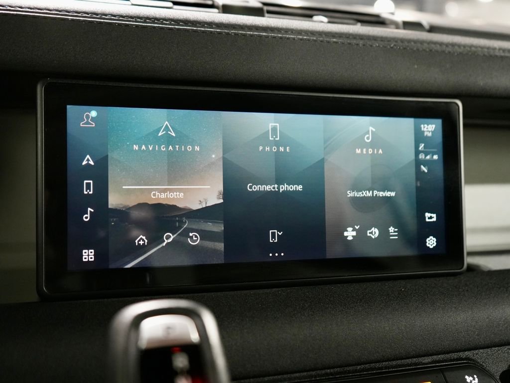 Used 2021 Land Rover Defender 110 SE image 17