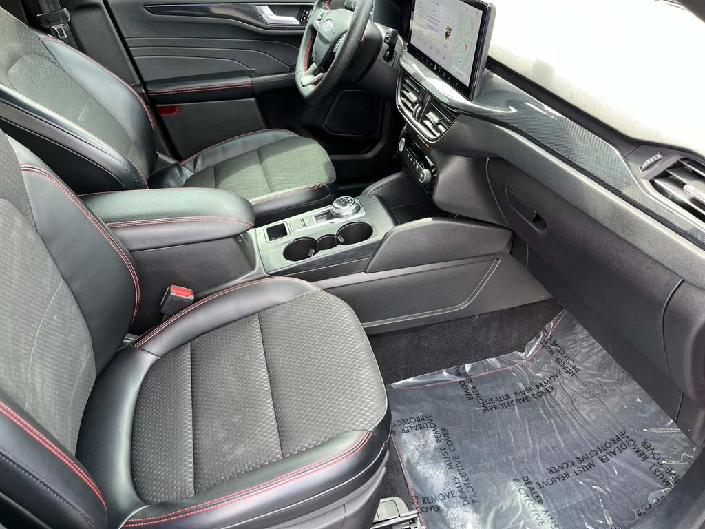 Used 2023 Ford Escape ST-Line w/ Tech Pack #1 image 21