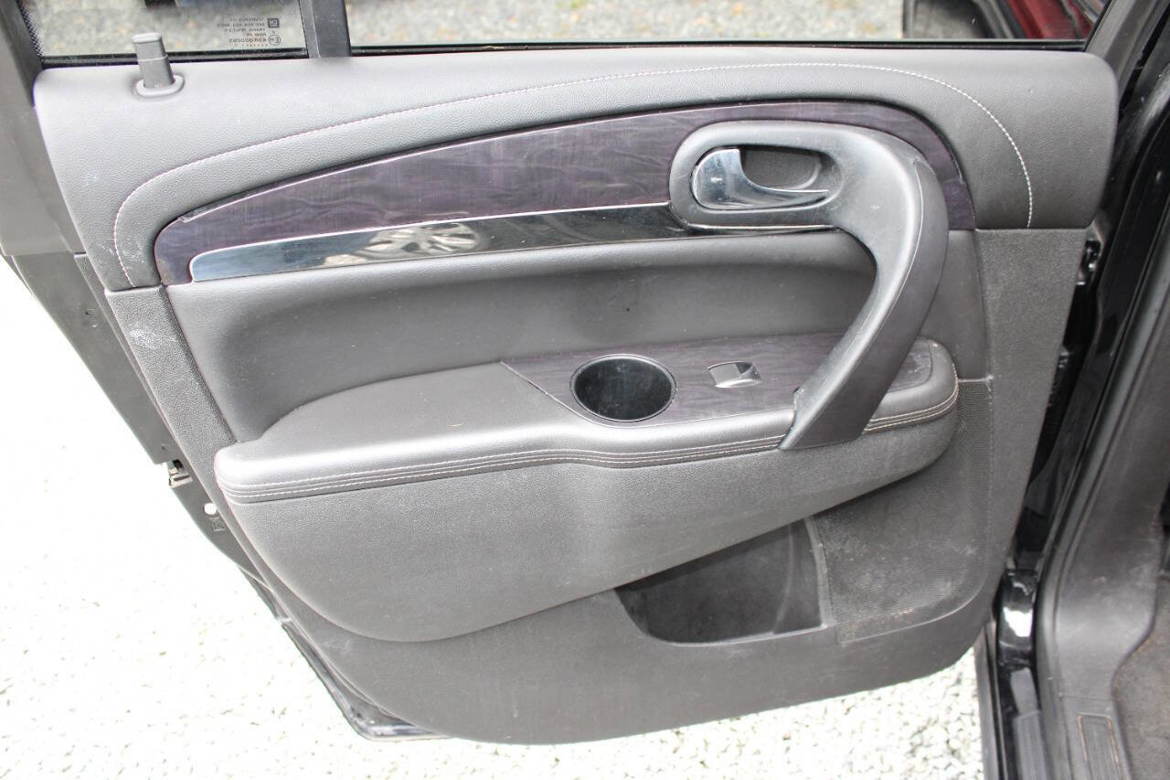 Used 2017 Buick Enclave Leather w/ Enclave Sport Touring Edition image 23