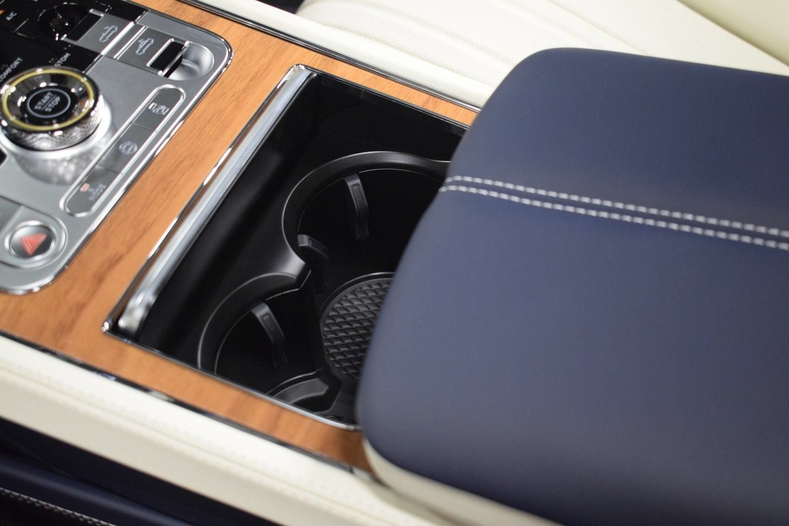 New 2026 Bentley Continental GT AWD/4WD image 33