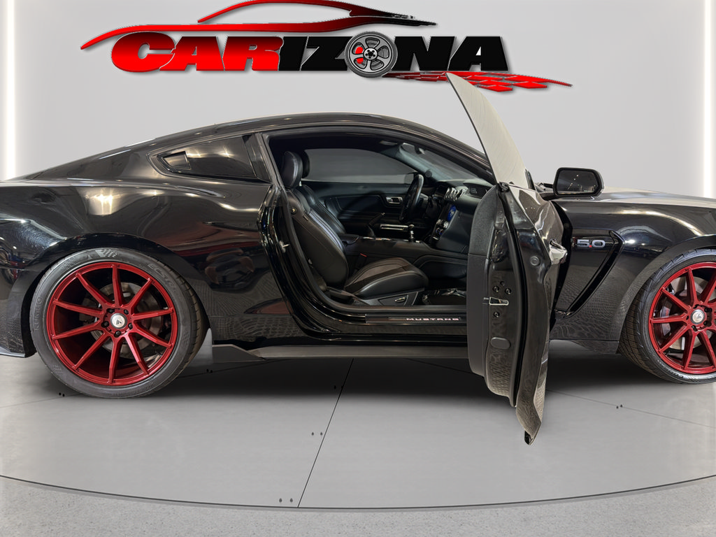 Used 2019 Ford Mustang GT RWD image 14