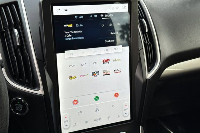 Used 2024 Ford Edge SEL image 19