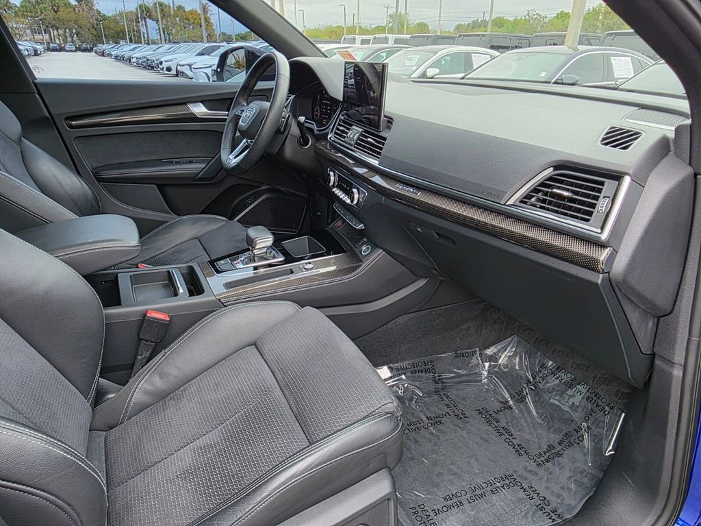 Used 2022 Audi SQ5 Premium Plus image 9