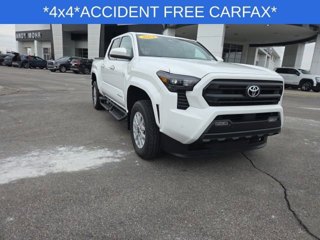 Used 2024 Toyota Tacoma SR5 image 3