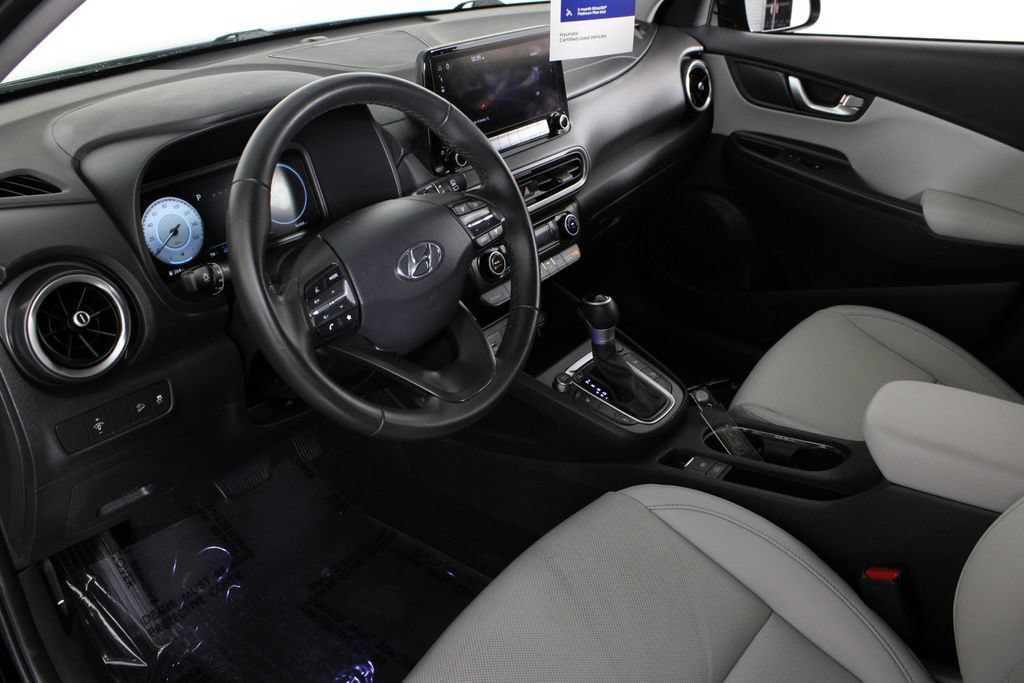 Certified 2022 Hyundai Kona Limited FWD image 19