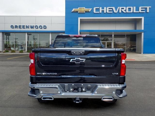 New 2026 Chevrolet Silverado 1500 LTZ w/ LTZ Premium Package AWD/4WD image 4