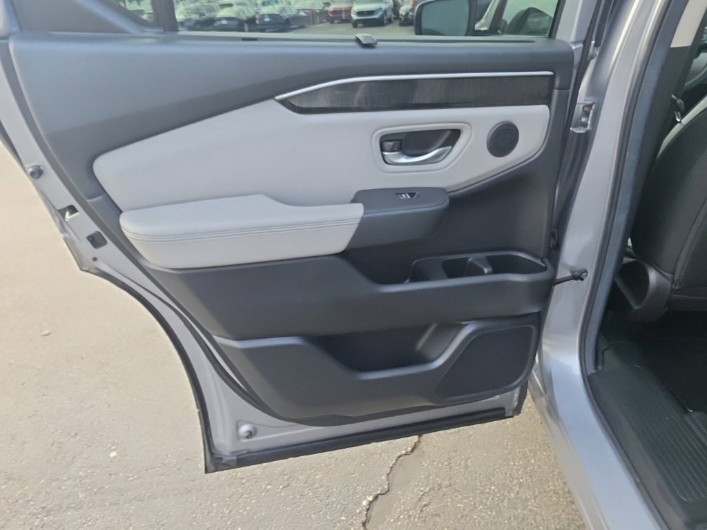 Certified 2025 Honda Pilot Elite image 26