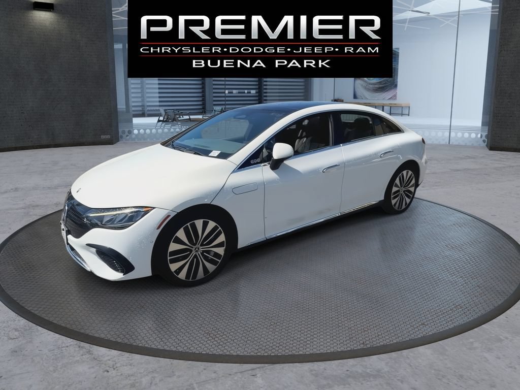 Used 2023 Mercedes-Benz EQE 350+ Sedan image 4