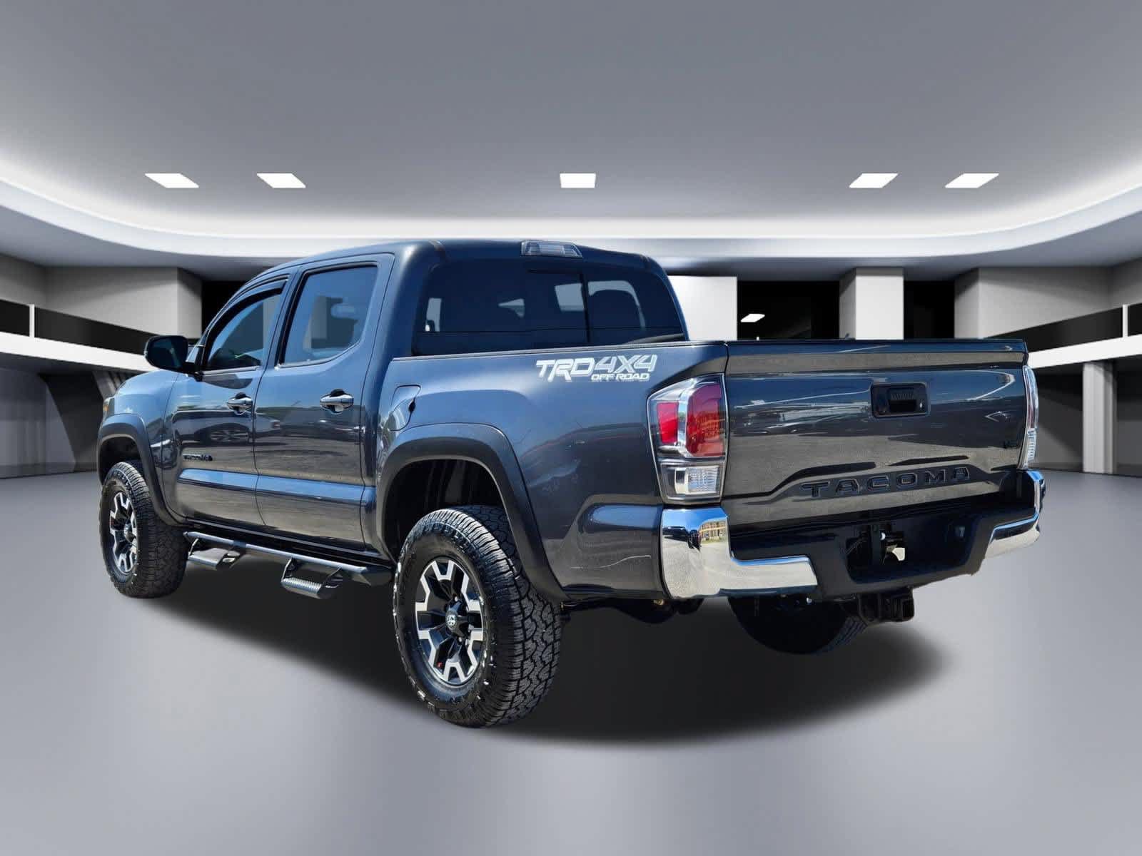 Used 2021 Toyota Tacoma TRD Off-Road AWD/4WD image 4