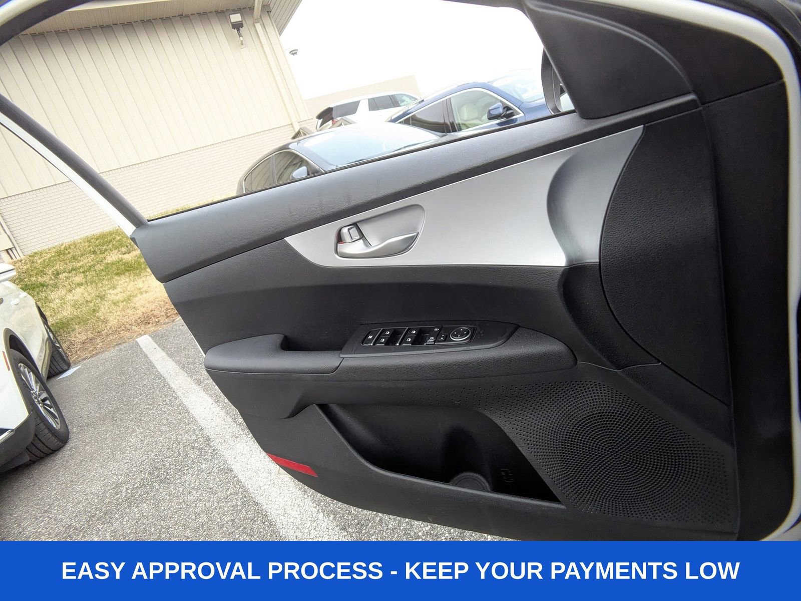 Used 2023 Kia Forte LXS image 22