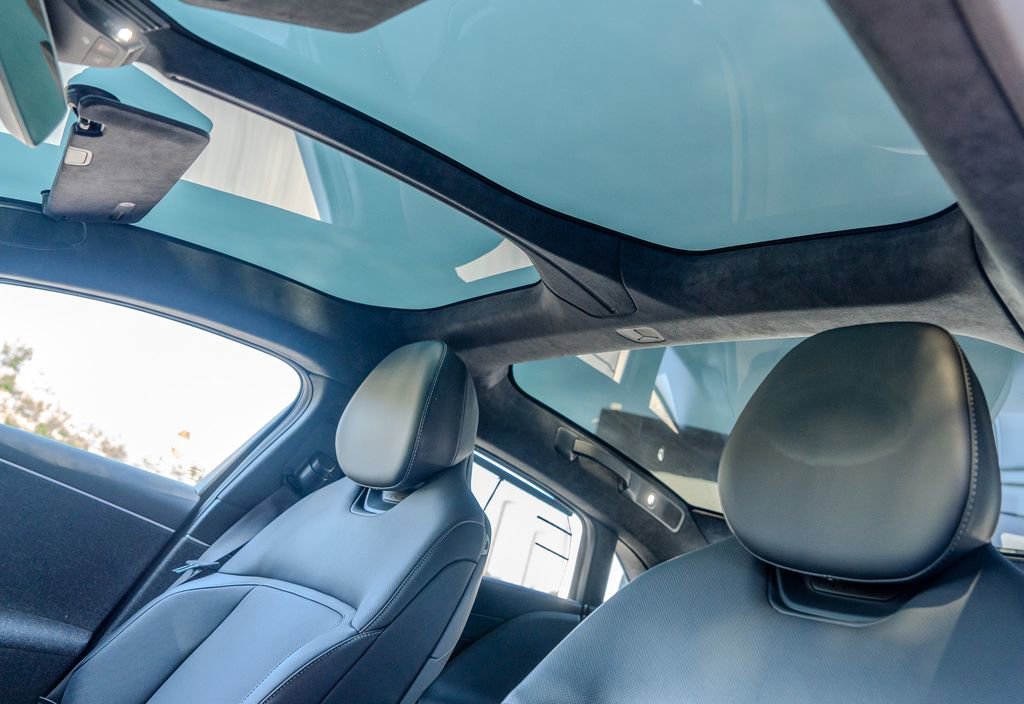 Used 2024 Lucid Air Touring AWD/4WD image 17