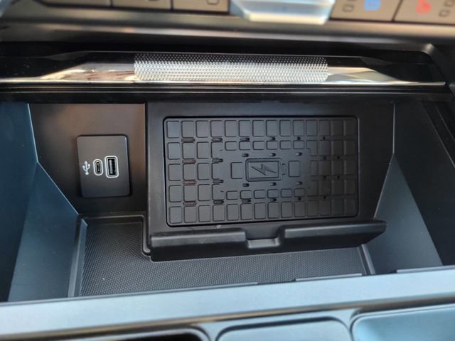 New 2025 Ford F150 Lariat w/ Equipment Group 501A Mid image 17