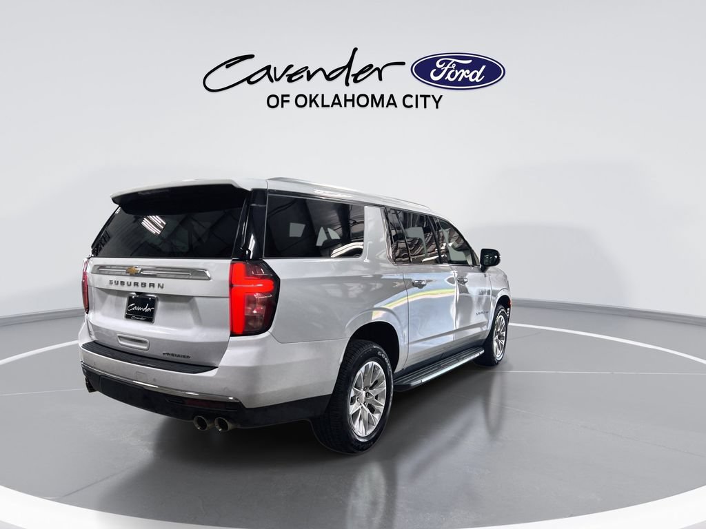 Used 2024 Chevrolet Suburban Premier RWD image 8